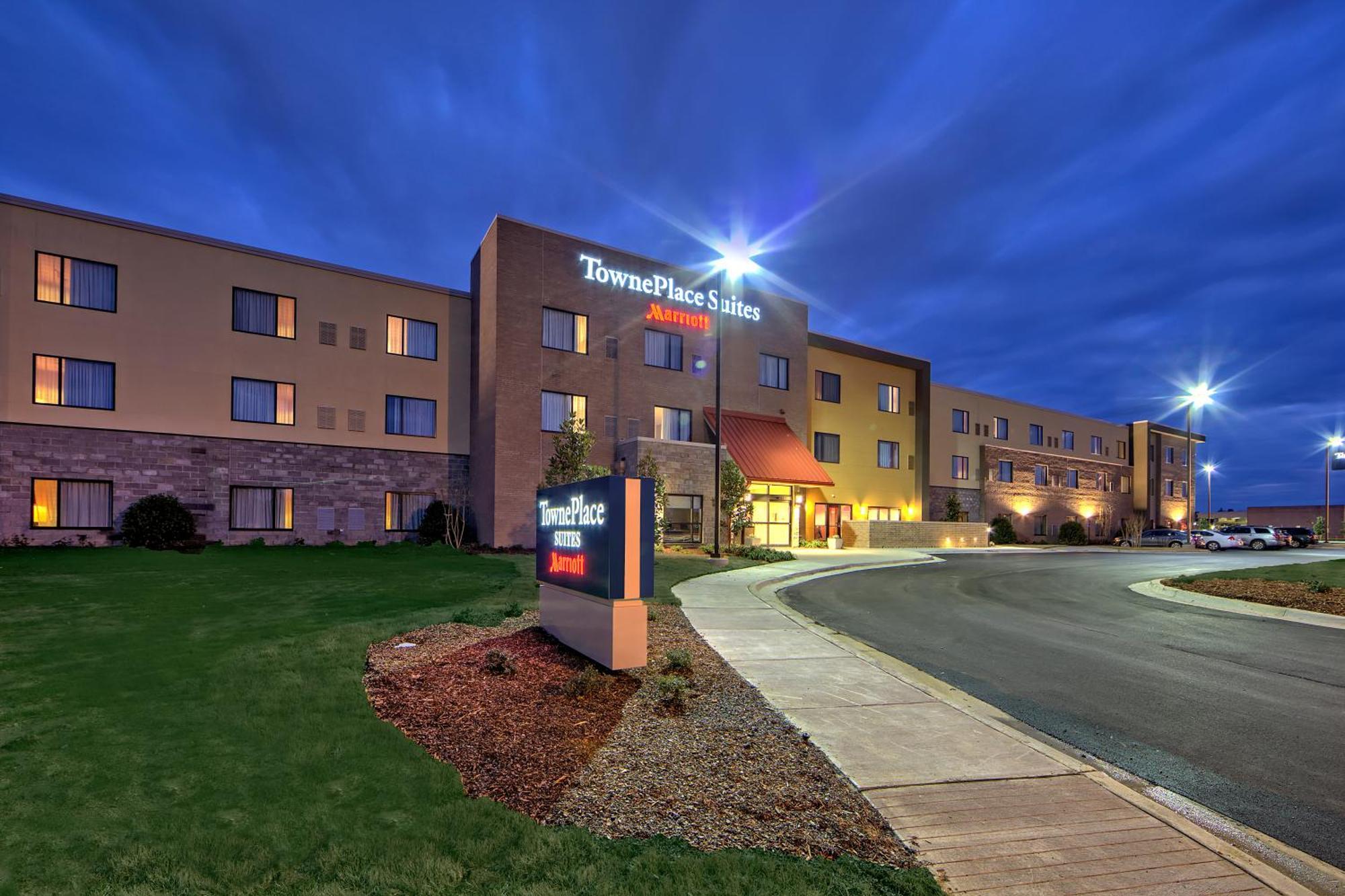 Towneplace Suites By Marriott Hattiesburg Exterior foto
